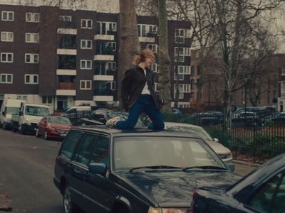 2023-01-17_-_Noel_Gallaghers_High_Flying_Birds_-_Easy_Now_mp40669.jpg