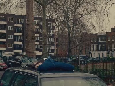 2023-01-17_-_Noel_Gallaghers_High_Flying_Birds_-_Easy_Now_mp40672.jpg