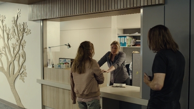 Upright_S01E01_mkv0738.jpg