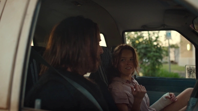 Upright_S01E01_mkv1675.jpg