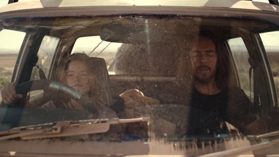 Upright_S01E02_mkv1923.jpg