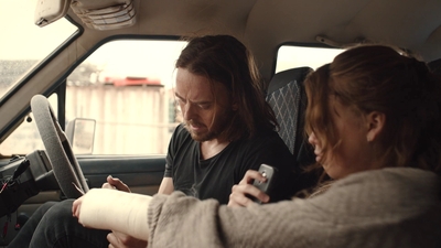 Upright_S01E02_mkv2398.jpg