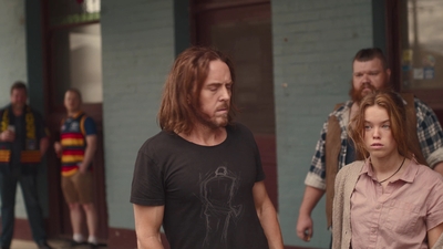 Upright_S01E02_mkv2606.jpg