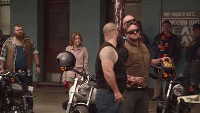 Upright_S01E02_mkv2662.jpg
