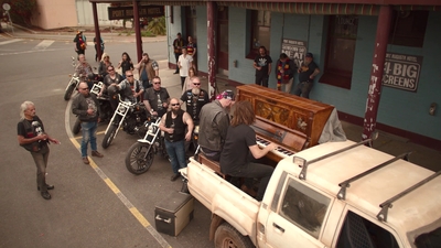 Upright_S01E02_mkv2690.jpg