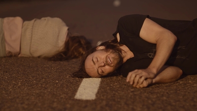 Upright_S01E02_mkv3116.jpg
