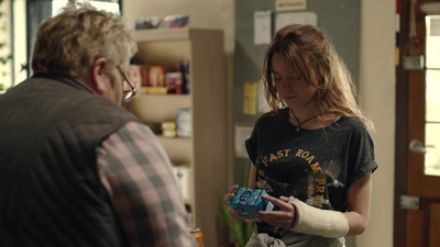 Upright_S01E03_mkv3383.jpg