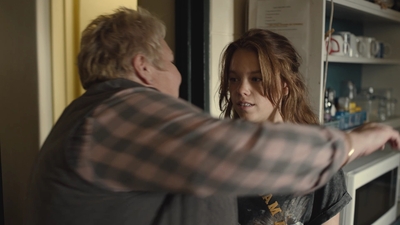 Upright_S01E03_mkv3414.jpg