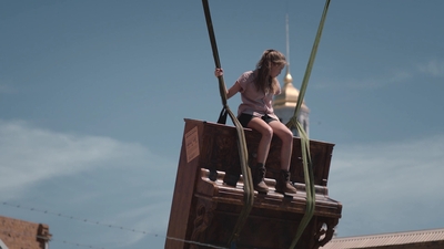 Upright_S01E07_mkv6109.jpg