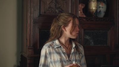 Upright_S01E08_mkv7045.jpg