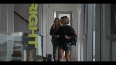 Upright_S02E01_mkv1115.jpg