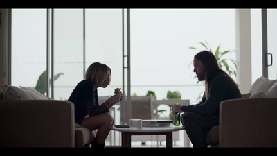 Upright_S02E01_mkv1122.jpg