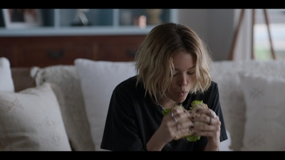 Upright_S02E01_mkv1129.jpg