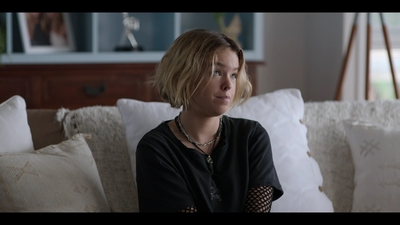 Upright_S02E01_mkv1295.jpg