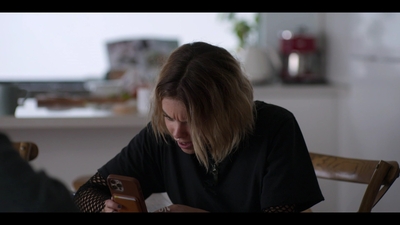 Upright_S02E01_mkv1471.jpg