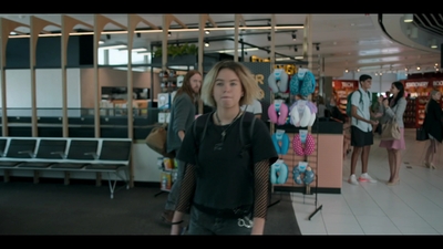 Upright_S02E02_mkv1769.jpg