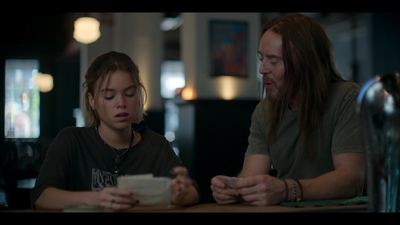 Upright_S02E02_mkv2040.jpg