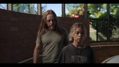 Upright_S02E02_mkv2188.jpg