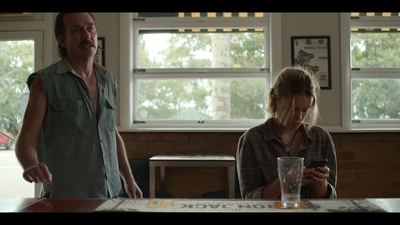 Upright_S02E03_mkv3982.jpg