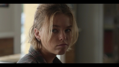 Upright_S02E03_mkv4090.jpg