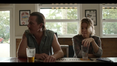 Upright_S02E03_mkv4250.jpg