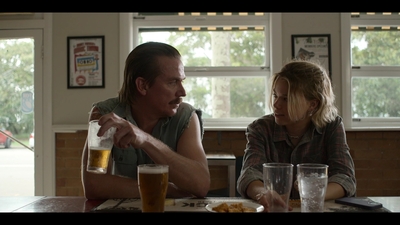 Upright_S02E03_mkv4282.jpg