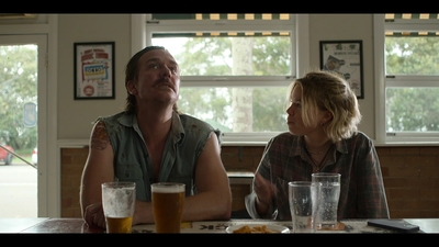 Upright_S02E03_mkv4345.jpg
