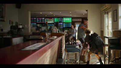 Upright_S02E03_mkv4378.jpg