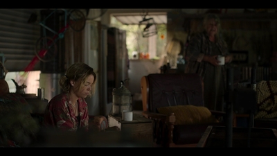 Upright_S02E05_mkv6180.jpg