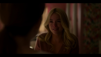 Sirens_S01E05_mkv4185.jpg