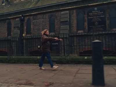 2023-01-17_-_Noel_Gallaghers_High_Flying_Birds_-_Easy_Now_mp40351.jpg