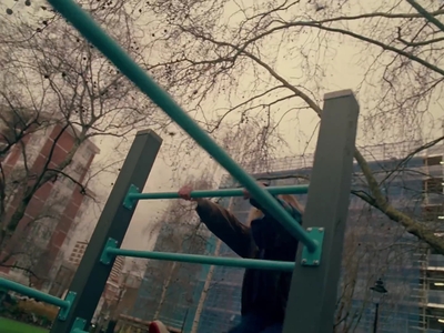2023-01-17_-_Noel_Gallaghers_High_Flying_Birds_-_Easy_Now_mp40432.jpg