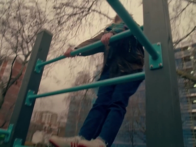 2023-01-17_-_Noel_Gallaghers_High_Flying_Birds_-_Easy_Now_mp40434.jpg