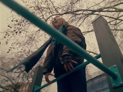 2023-01-17_-_Noel_Gallaghers_High_Flying_Birds_-_Easy_Now_mp40437.jpg