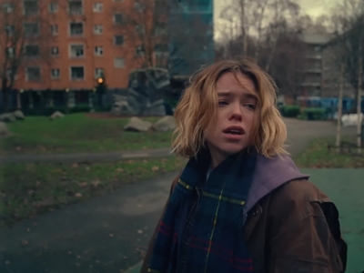 2023-01-17_-_Noel_Gallaghers_High_Flying_Birds_-_Easy_Now_mp40449.jpg