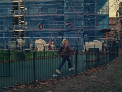 2023-01-17_-_Noel_Gallaghers_High_Flying_Birds_-_Easy_Now_mp40468.jpg