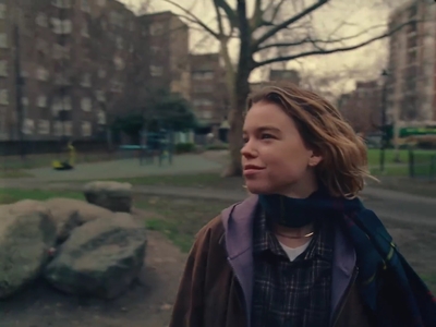 2023-01-17_-_Noel_Gallaghers_High_Flying_Birds_-_Easy_Now_mp40501.jpg