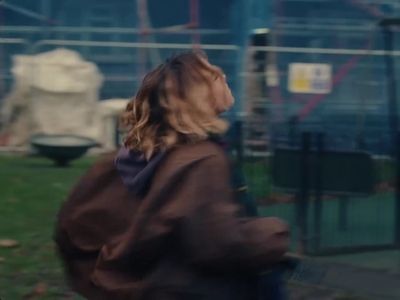 2023-01-17_-_Noel_Gallaghers_High_Flying_Birds_-_Easy_Now_mp40520.jpg