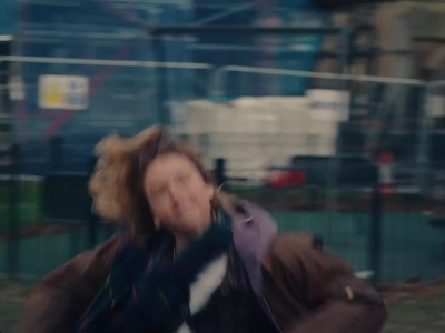 2023-01-17_-_Noel_Gallaghers_High_Flying_Birds_-_Easy_Now_mp40521.jpg