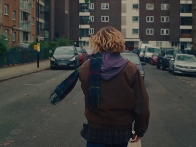 2023-01-17_-_Noel_Gallaghers_High_Flying_Birds_-_Easy_Now_mp40576.jpg