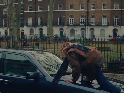 2023-01-17_-_Noel_Gallaghers_High_Flying_Birds_-_Easy_Now_mp40597.jpg