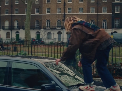 2023-01-17_-_Noel_Gallaghers_High_Flying_Birds_-_Easy_Now_mp40599.jpg