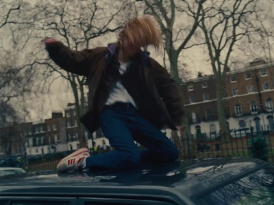 2023-01-17_-_Noel_Gallaghers_High_Flying_Birds_-_Easy_Now_mp40634.jpg