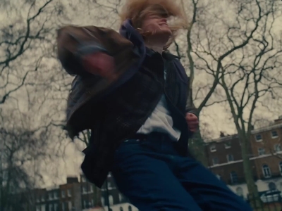2023-01-17_-_Noel_Gallaghers_High_Flying_Birds_-_Easy_Now_mp40640.jpg