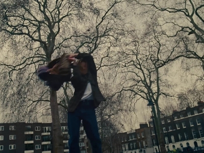 2023-01-17_-_Noel_Gallaghers_High_Flying_Birds_-_Easy_Now_mp40648.jpg