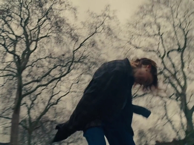 2023-01-17_-_Noel_Gallaghers_High_Flying_Birds_-_Easy_Now_mp40662.jpg