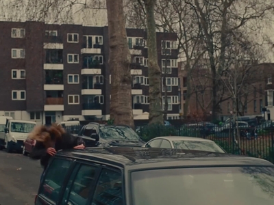 2023-01-17_-_Noel_Gallaghers_High_Flying_Birds_-_Easy_Now_mp40683.jpg