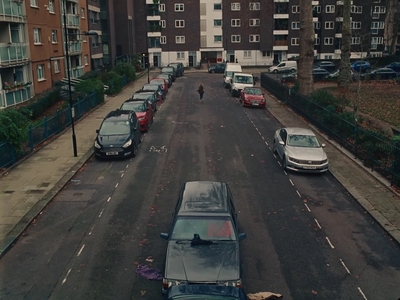 2023-01-17_-_Noel_Gallaghers_High_Flying_Birds_-_Easy_Now_mp40697.jpg