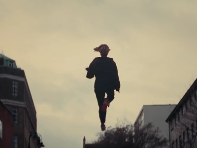 2023-01-17_-_Noel_Gallaghers_High_Flying_Birds_-_Easy_Now_mp40747.jpg