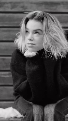 2022-12-22_-_Calvin_Klein_mp40024.jpg